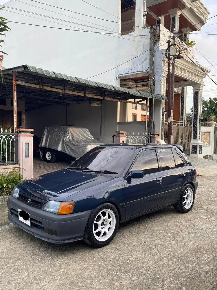 Toyota Starlet 1.3 seg kapsul manual 1996