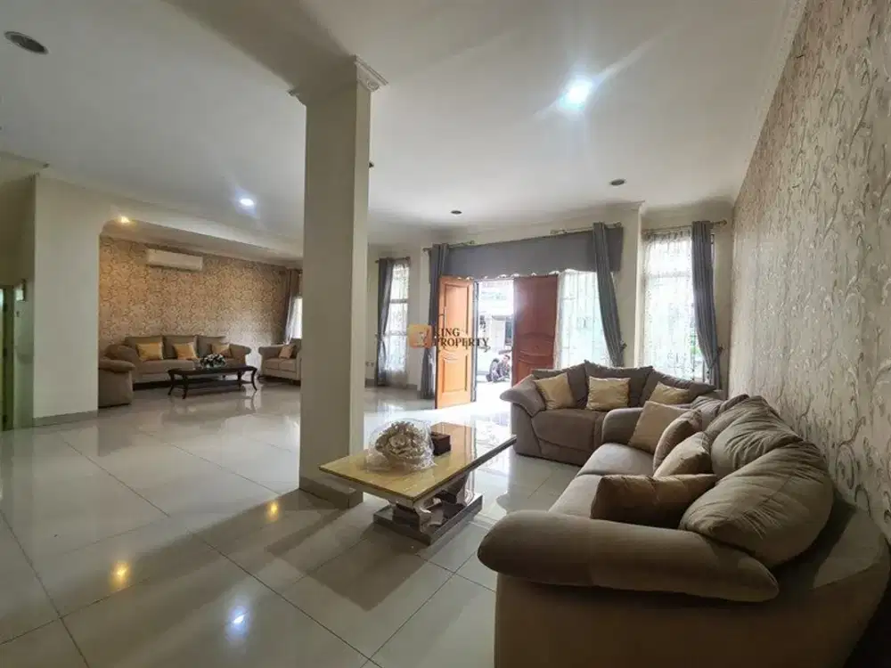 LOKASI STRATEGIS!DISEWAKAN RUMAH SIAP HUNI DI PURI MANSION CLUSTER HAWAII FASILITAS LENGKAP KEAMANAN 24/7