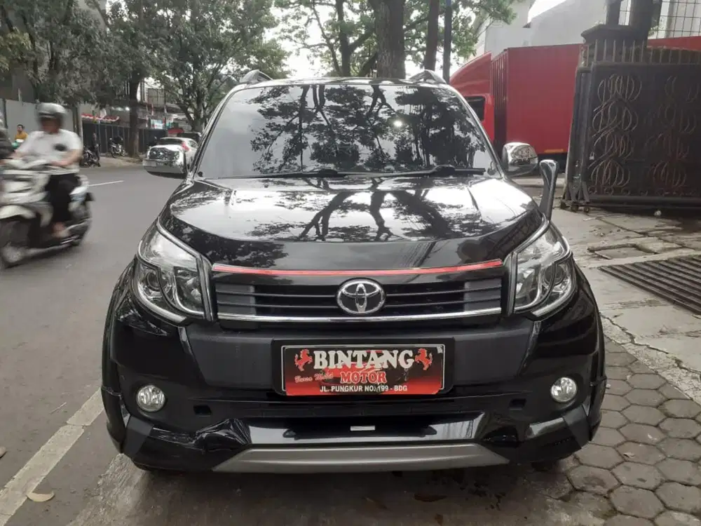 RUSH TRD ULTIMO AT 2016 BLACK / MODEL THN 2017 (BINTANG MOTOR)