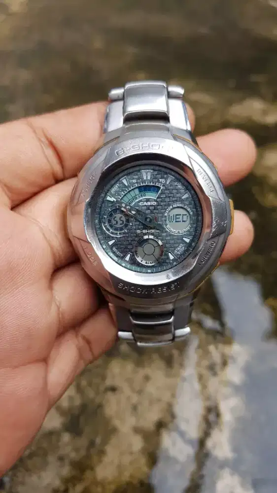 G shock G 1800d