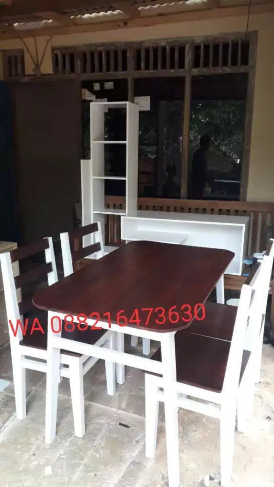 Meja kursi makan resto cafe