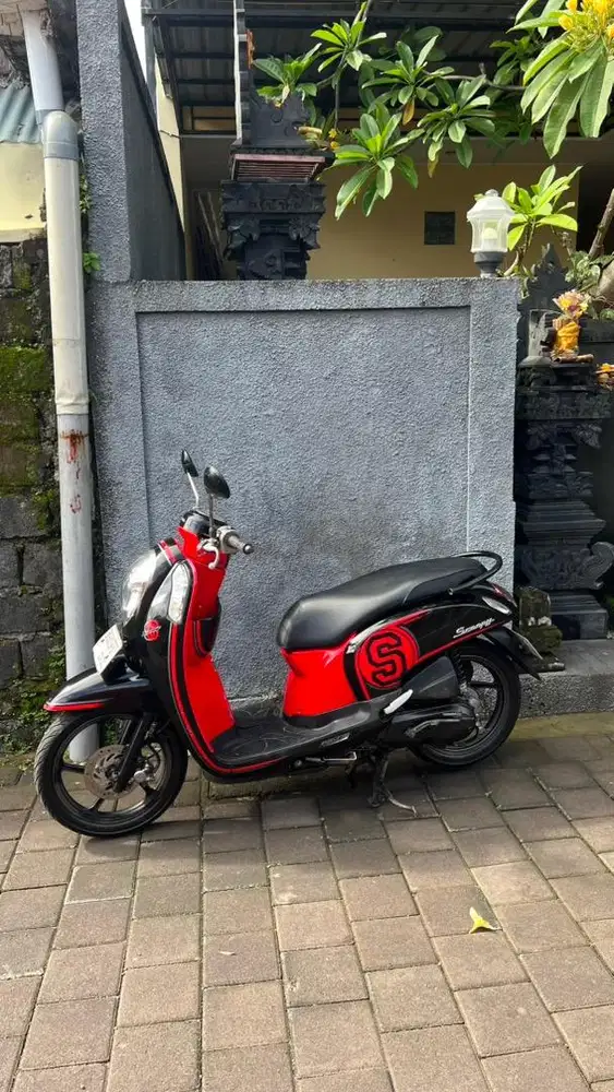 Scoopy tahun 2015 orijinal