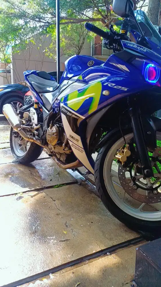 Yamaha R25 tahun 2016