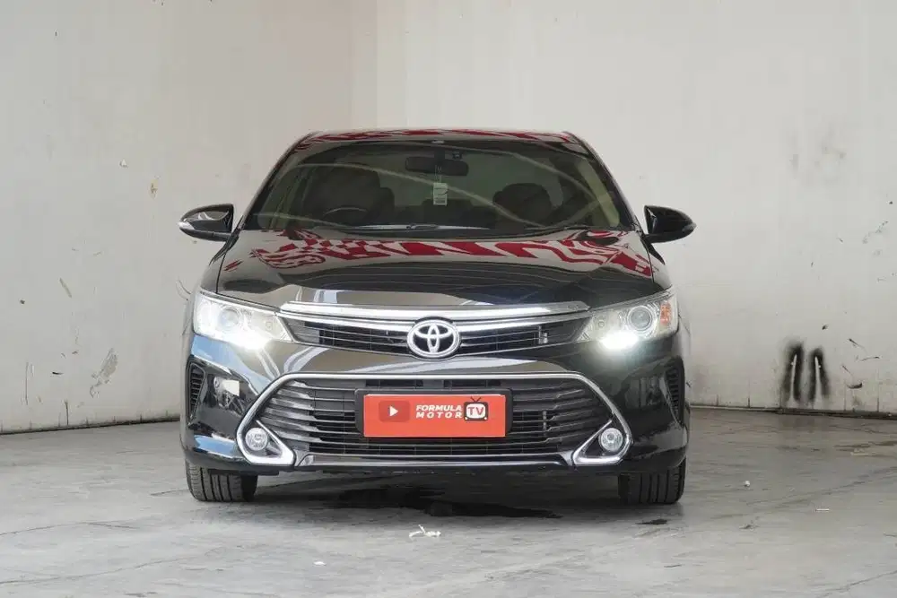 Toyota Camry V 2.4 AT 2018 Hitam