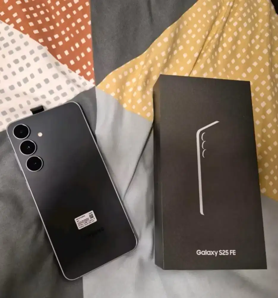 Samsung s25 FE 8/256gb Jet Black Ex SEIN