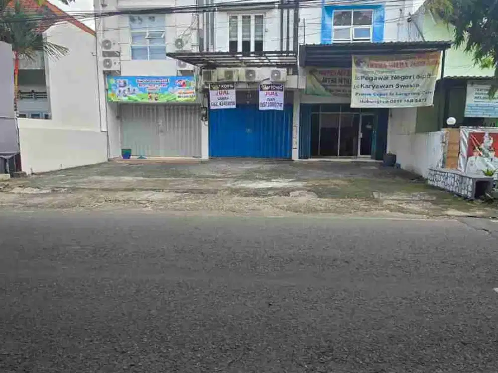 Sidoarjo kota. jalan kartini. pusat kota, siap pakai