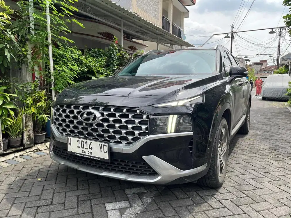 SANTA FE 2.5 SIGNATURE BENSIN MATIC 2023 KM 25rb