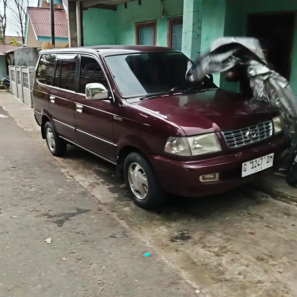 Kijang lgx 2.0 efi tahun 2000