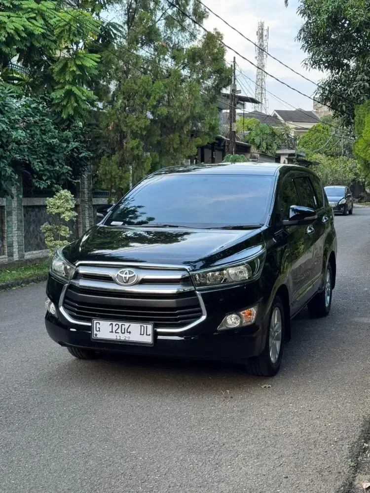 Jual Cash Toyota Kijang Innova 2.4 V Matic 2016 Diesel