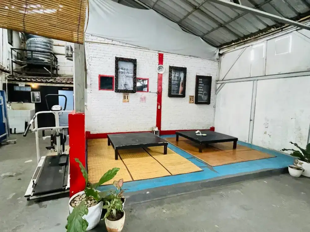 Disewakan Ruang Usaha Cocok untuk Restoran Gudang Lokasi Strategis dan Ramai di Cimahi Utara