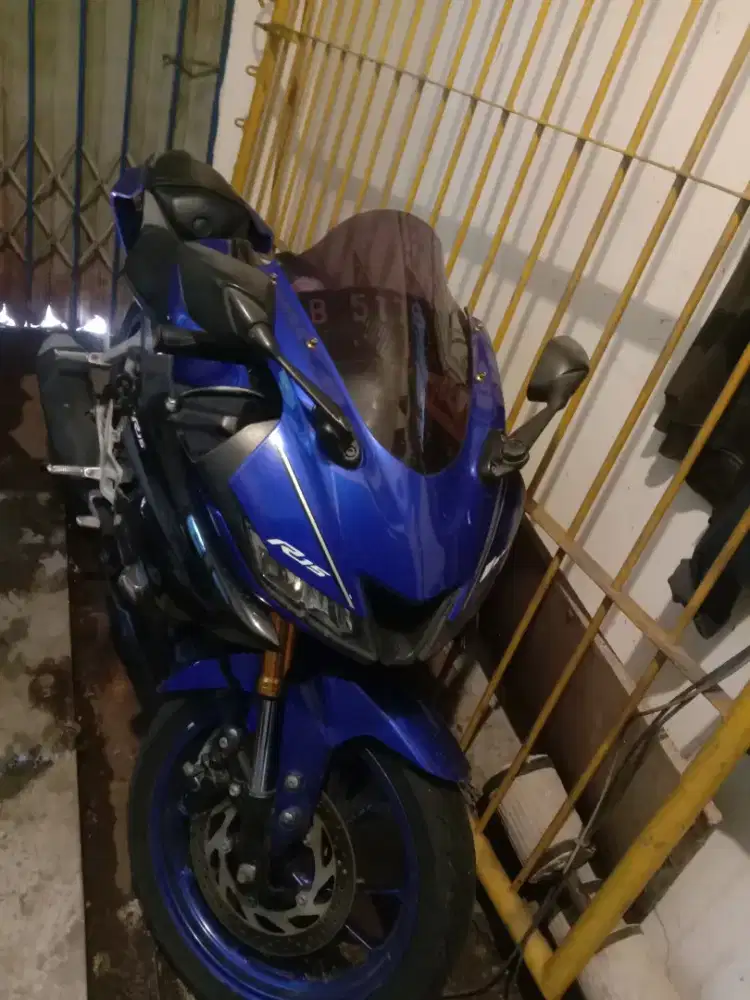 YAMAHA R15 V3 2019