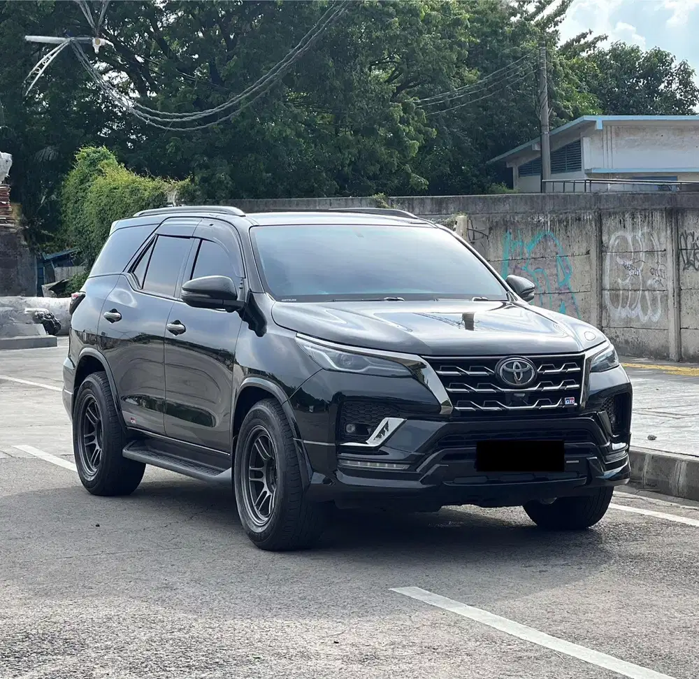 Toyota Fortuner VRZ GR 2.4 2021 Modif