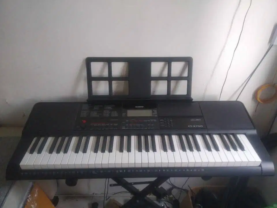 Keyboard Casio CT-X700