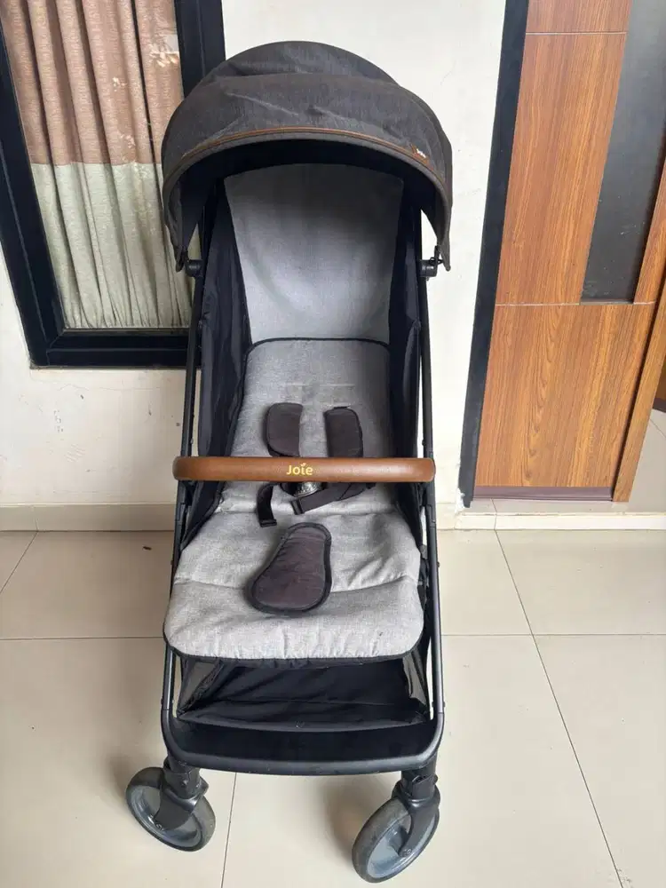 Stroller Joie bekas masih bagus