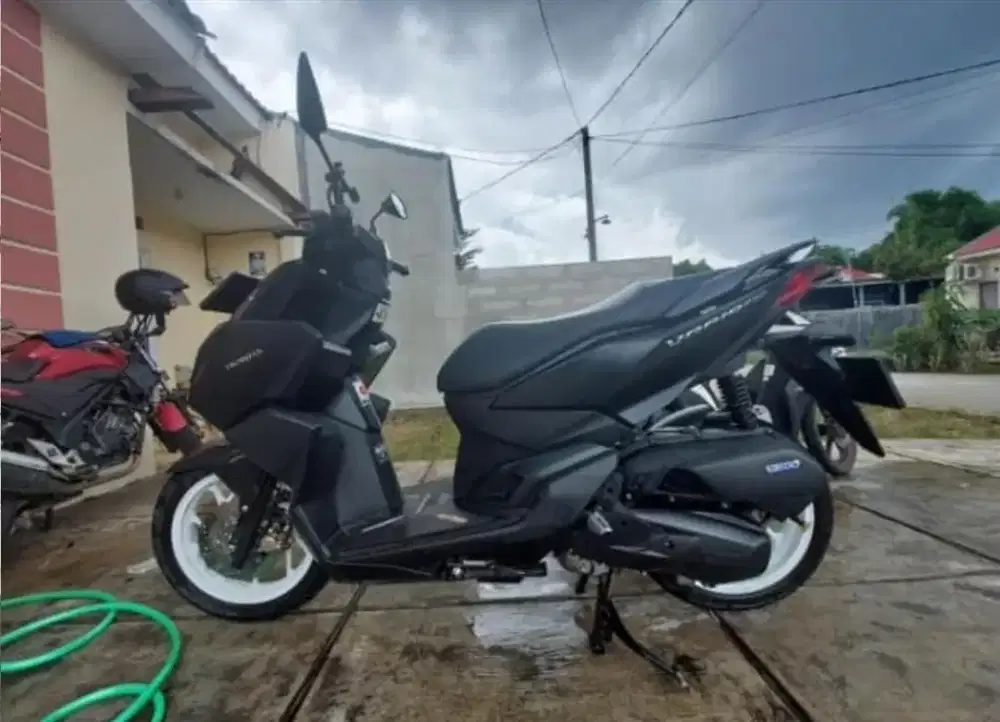 Vario 160 ABS Black Doff