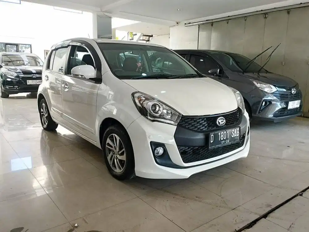 Daihatsu New Sirion RS manual 2016 Dp 2jtan