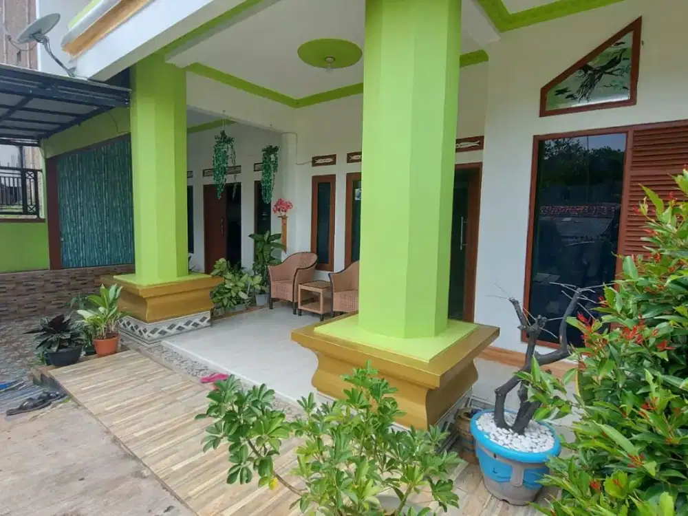 Dijual Rumah Siap Huni 2 Lantai Lokasi Strategis Dekat ke Pintu Tol Cileunyi Bandung