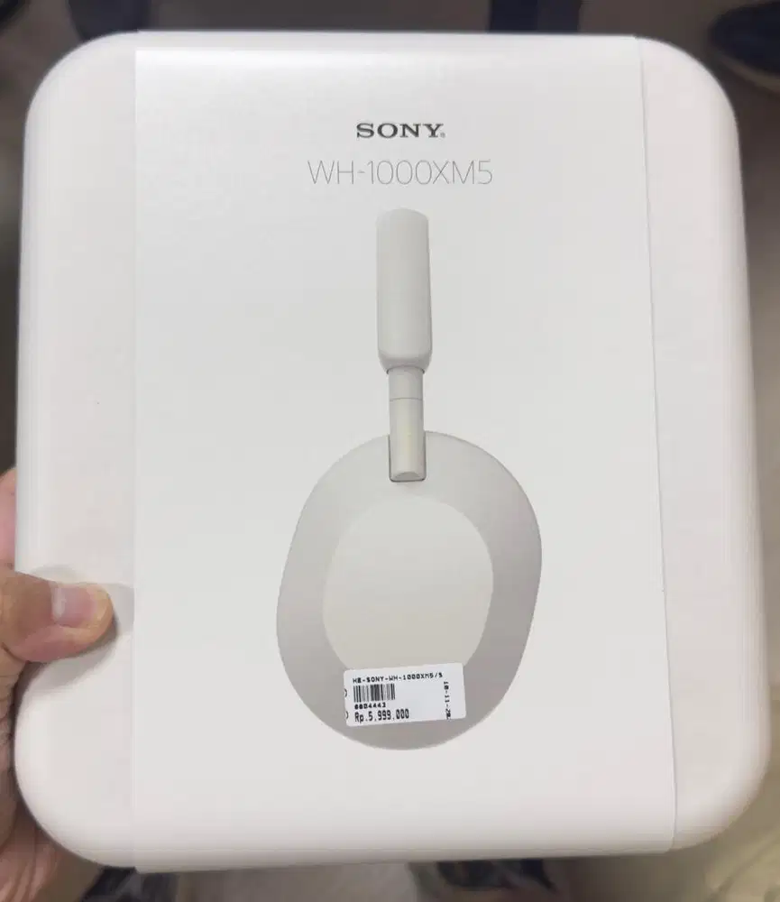 SONY WH-1000XM5 Black – BRAND NEW Segel (BNIB) + FREE Standing!