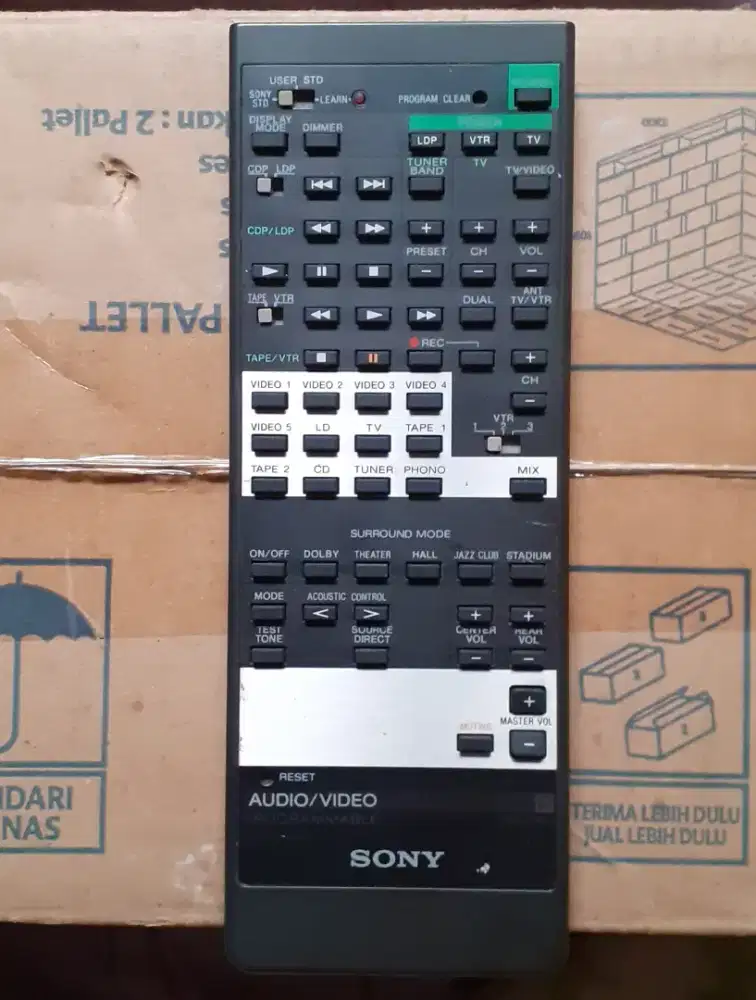 REMOTE SONY AUDIO/VIDEO Programble RM-P651
