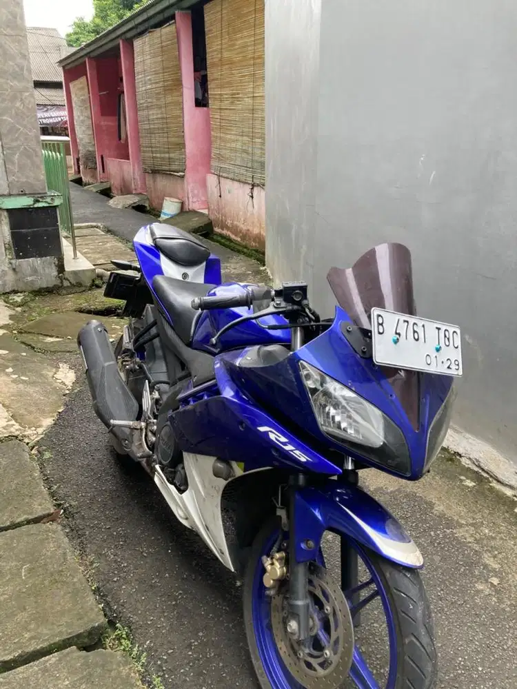 Yamaha R15 v2 2017