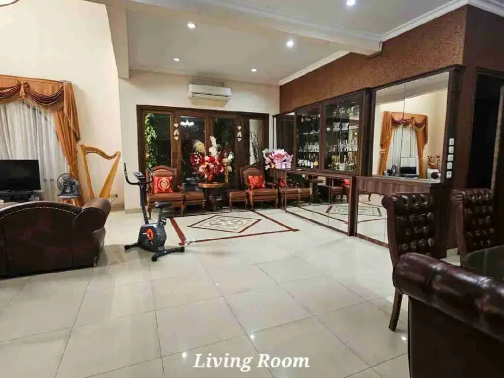 Dijual Cepat Rumah Mewah Taman Giri Loka BSD