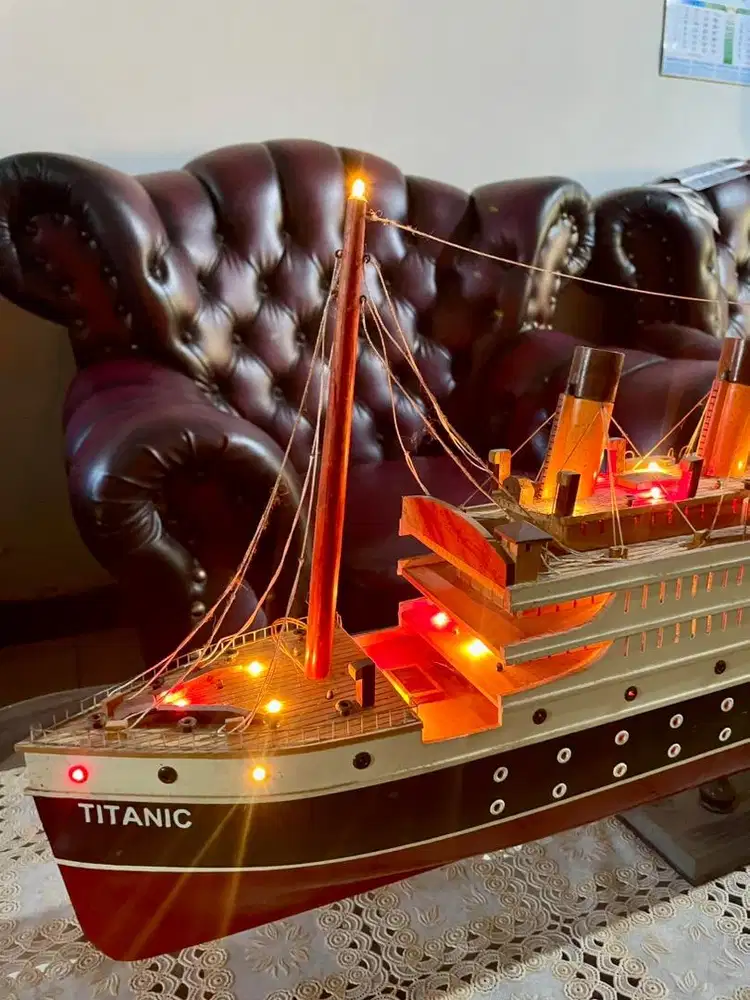 Pajangan / Dekorasi Kapal Titanic
