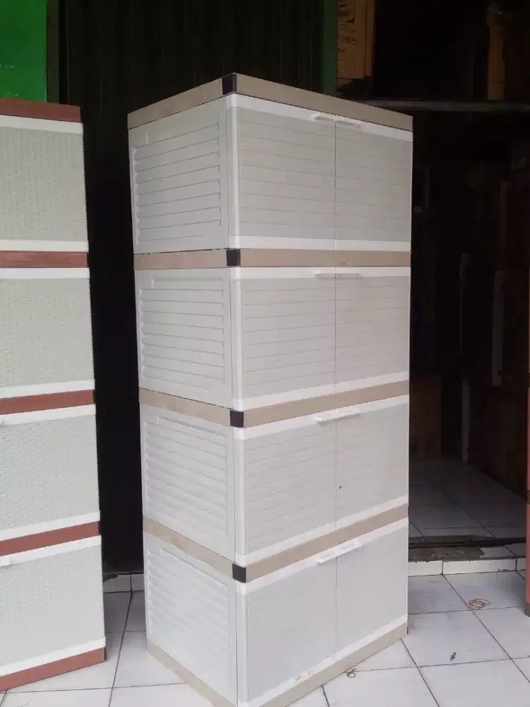 lemari plastik 4 susun jumbo