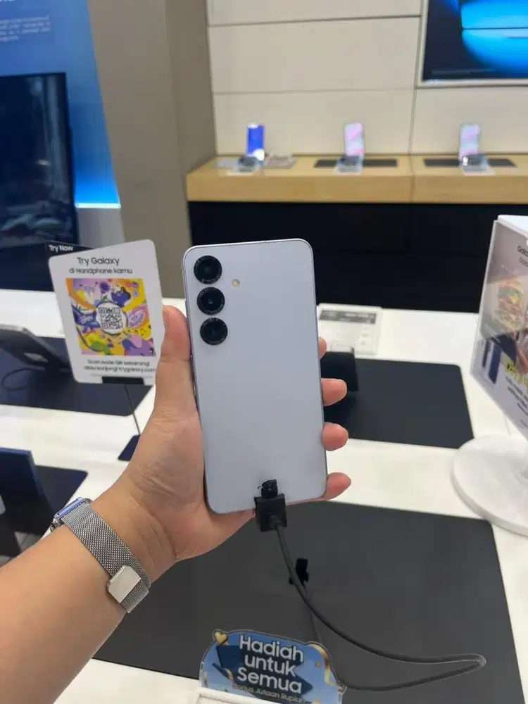 Samsung Galaxy s25 Basic cicilan 0%