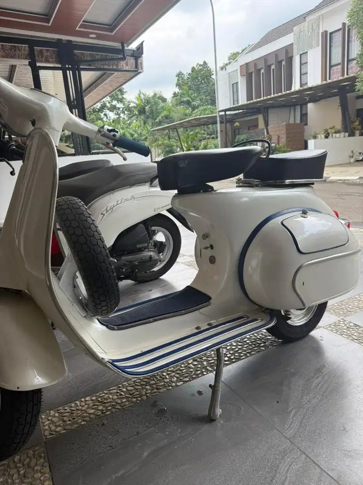 Jual vespa antik vba 1985