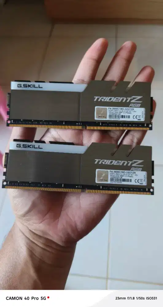 G.Skill TridentZ RGB DDR4 32GB (16GB x 2 ) 3600mhz CL18