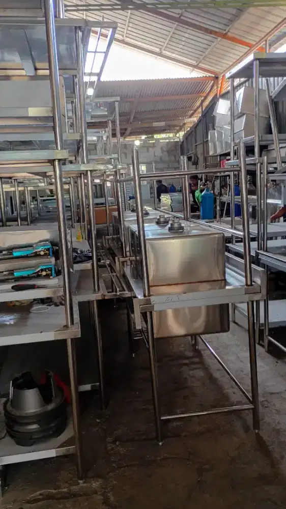 Perlengkapan dapur stainless