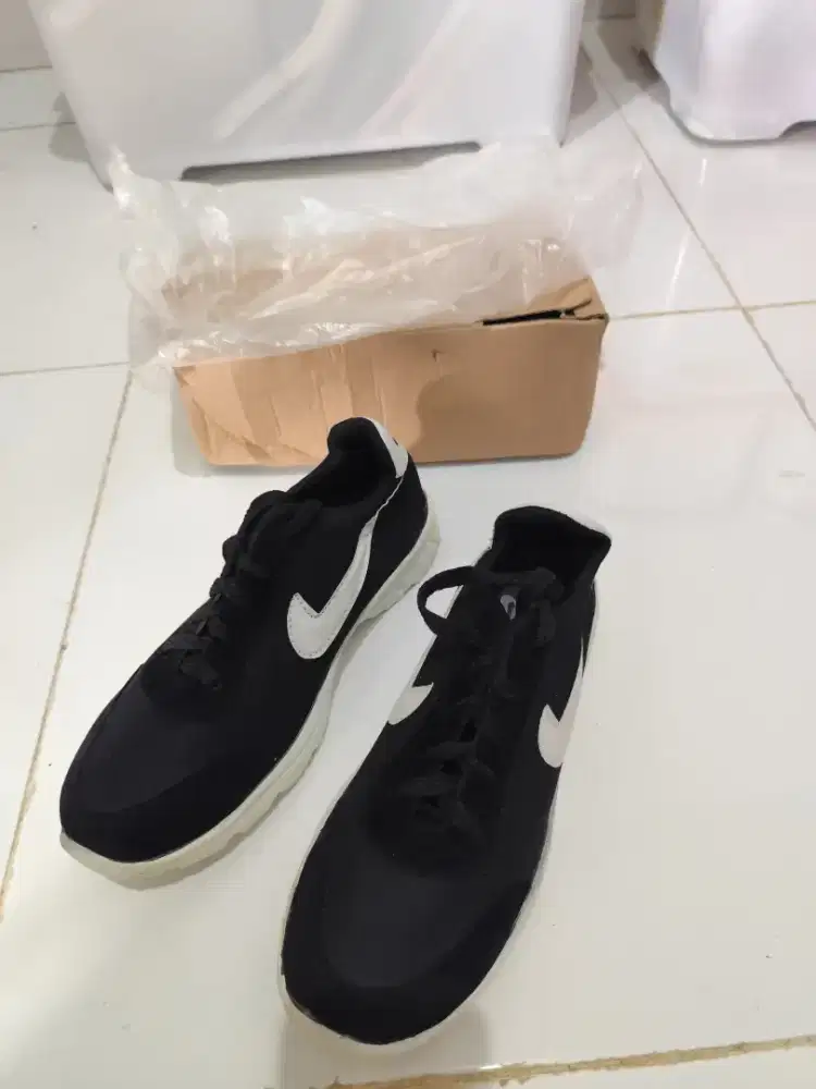 jual murah promo Sepatu snekers barang baru