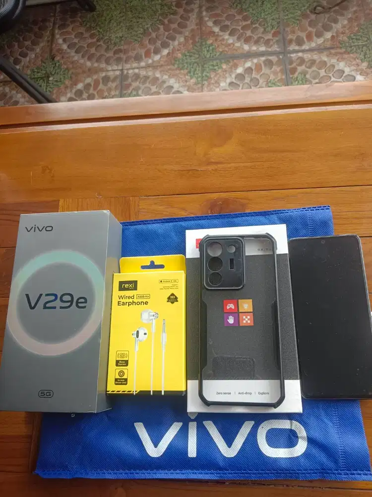 Vivo V29e 5G (8GB RAM + 8GB Extended RAM, 256GB)