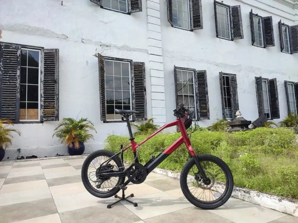 DIJUAL SEPEDA LISTRIK POLYGON GILI VELO