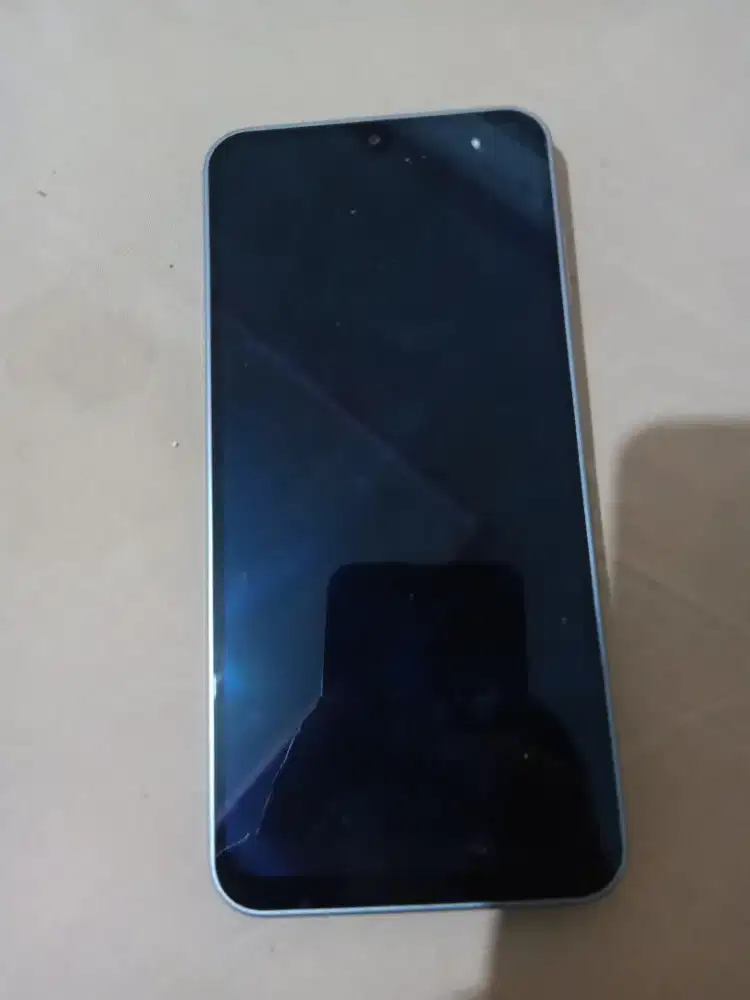 jual hp samsung A17 8+8/256 5G pemakaian cewek.baru sebulan.