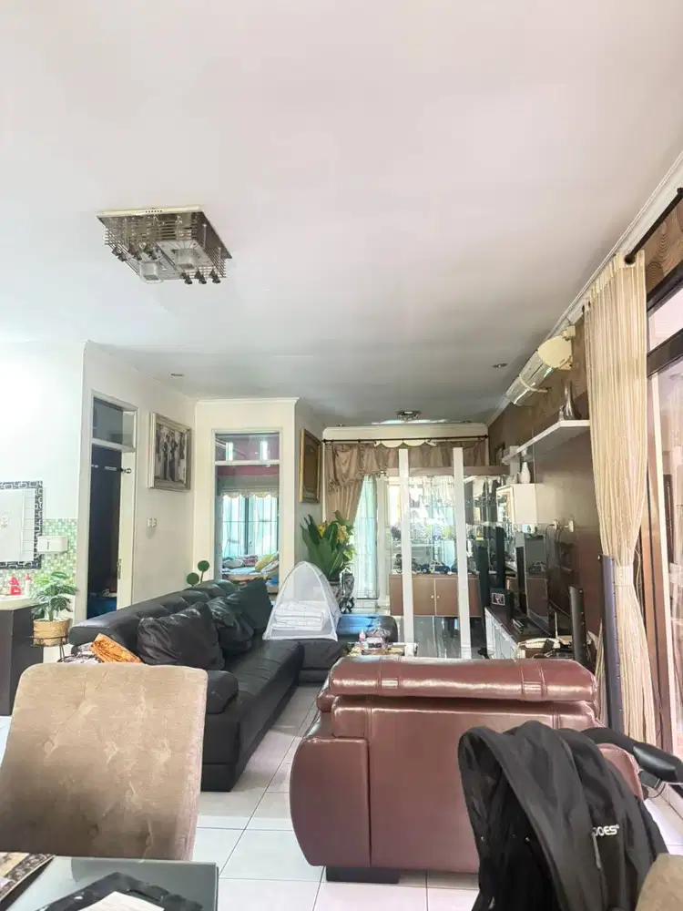 Cijerah Bandung Dijual Rumah Cocok untuk keluarga besar Siap huni