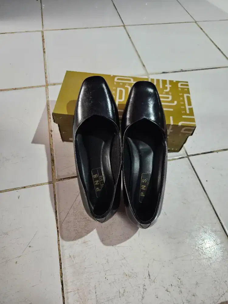 Jual sepatu pantofel