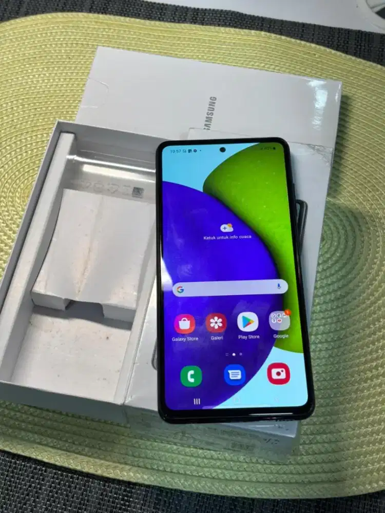 Samsung A52 8/128Gb 
Unit dusbuk only