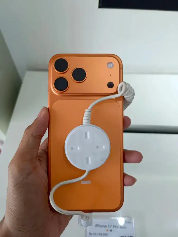 Credit iPhone 17 pro max tanpa dp