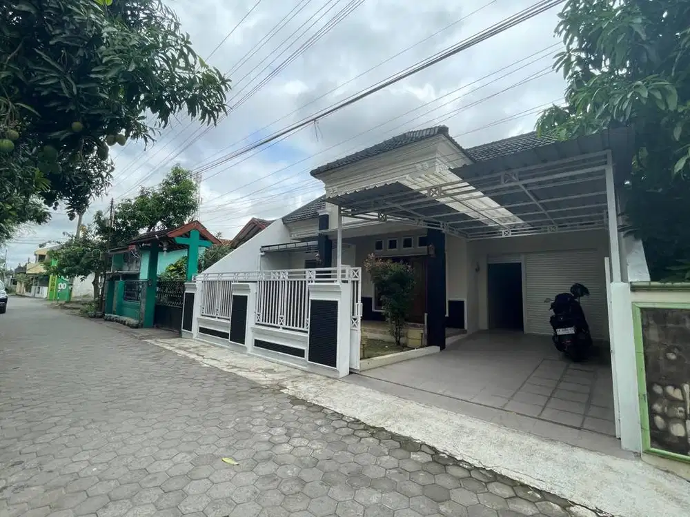 Rumah Tinggal 264 Meter Persegi Dekat Kampus UNISA