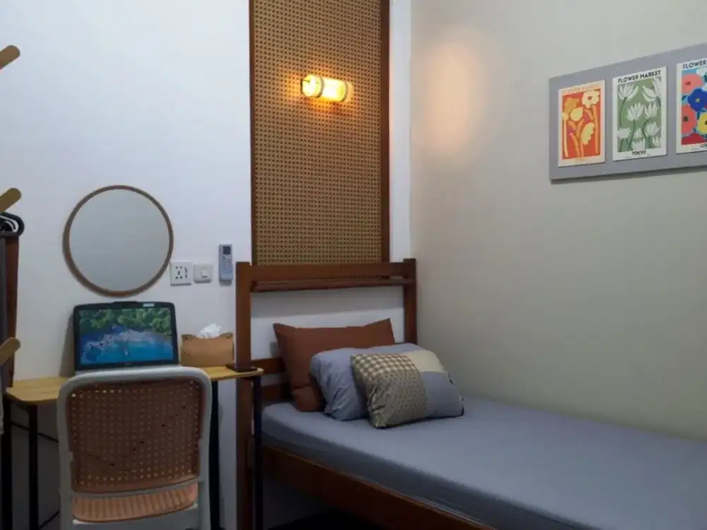 Homestay / Kost 3KT+3KM, Full Interior, AC, Wi-Fi @ Slipi, Kemanggisan, Tomang