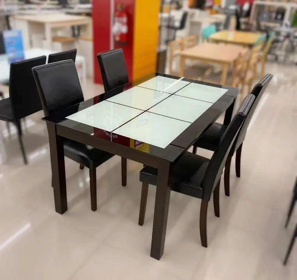 Set Meja Makan Selma