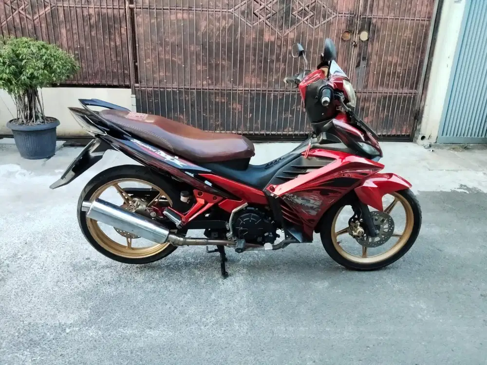 Yamaha Jupiter MX new 135  kopling thn 2011 mesin halus siap pakai