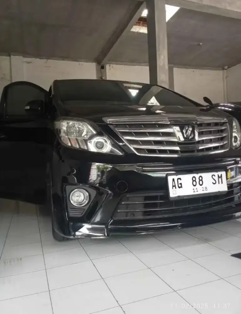 Jual mobil alphard milik pribadi