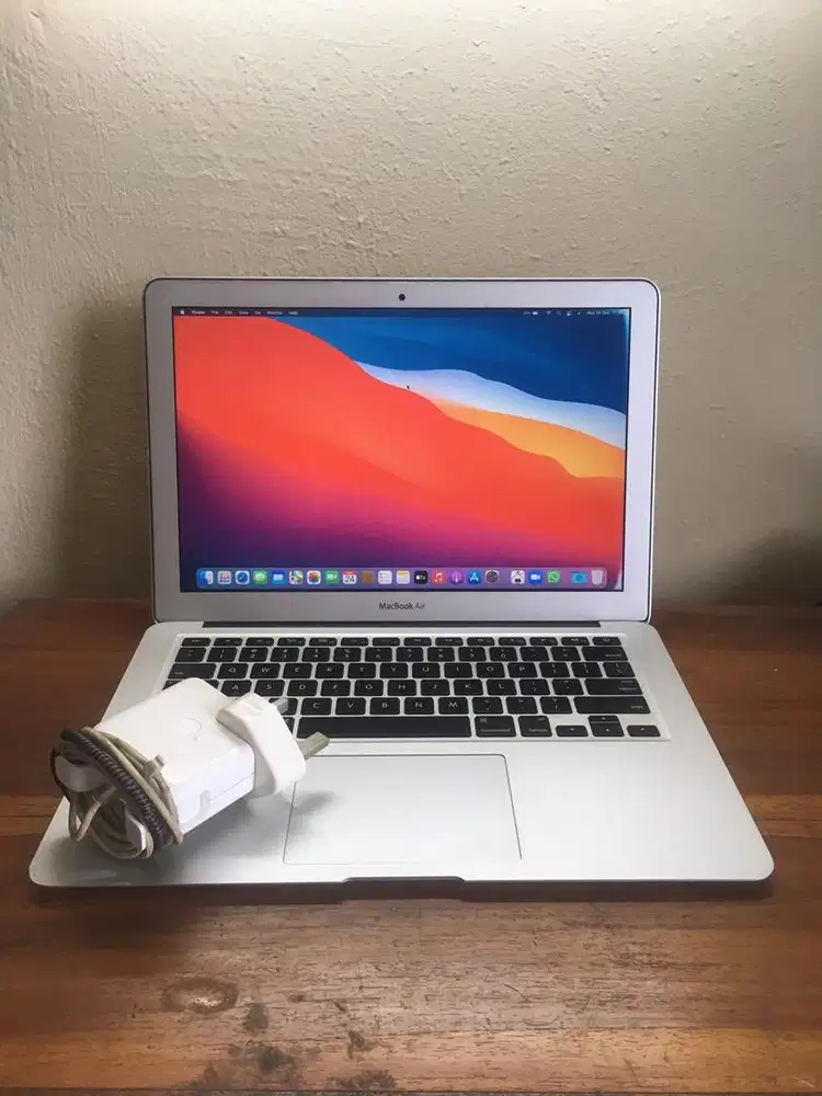 Macbook Air 13 inch 2014