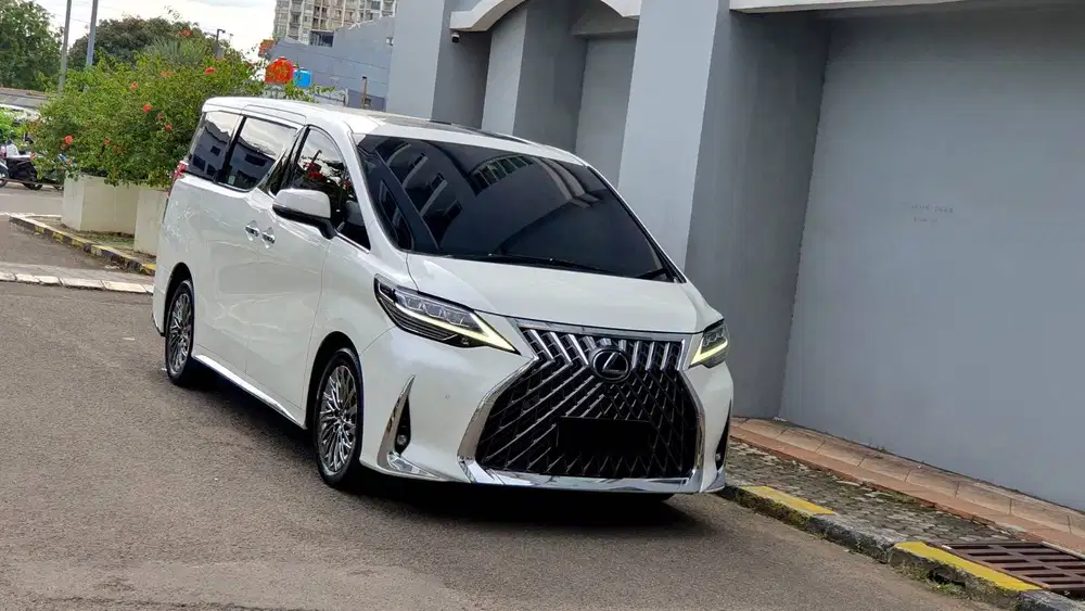 [ GARANSI 5TH ] Lexus LM350 LM 350 7 Seater AT 2020/2021