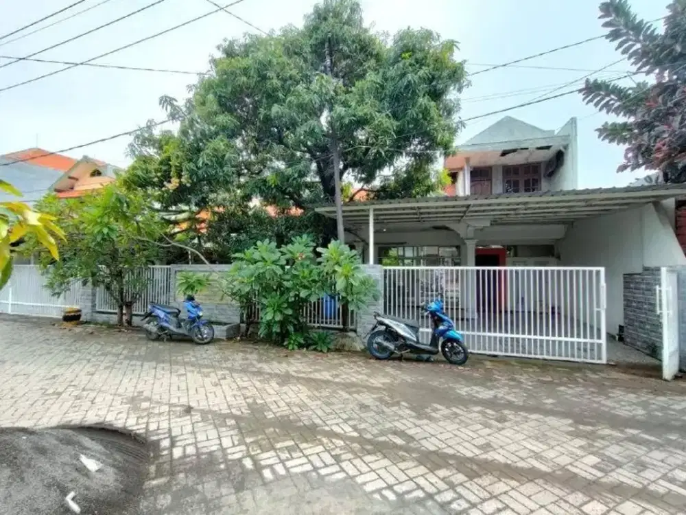 Rumah Hitung Tanah 2 jadi 1 Di Tenggilis Mejoyo Surabaya Murah