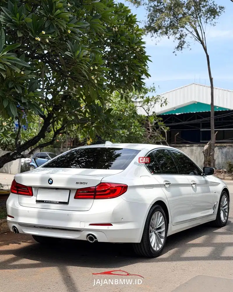 LOW ODO BMW 530i G30 Luxury 2018