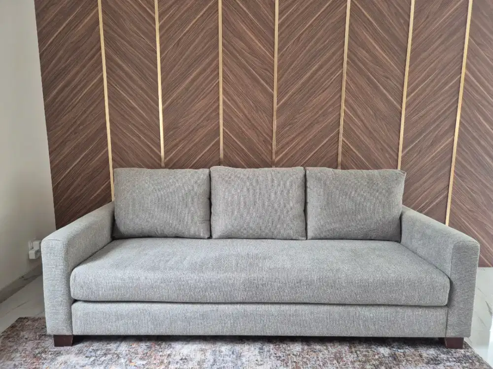 Vinoti Grey Sofa