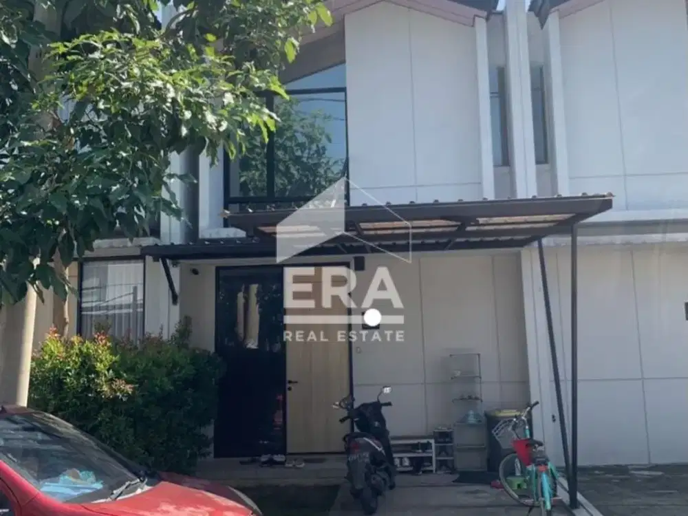 Dijual Rumah di Rolling Hills Karawang, Furnished